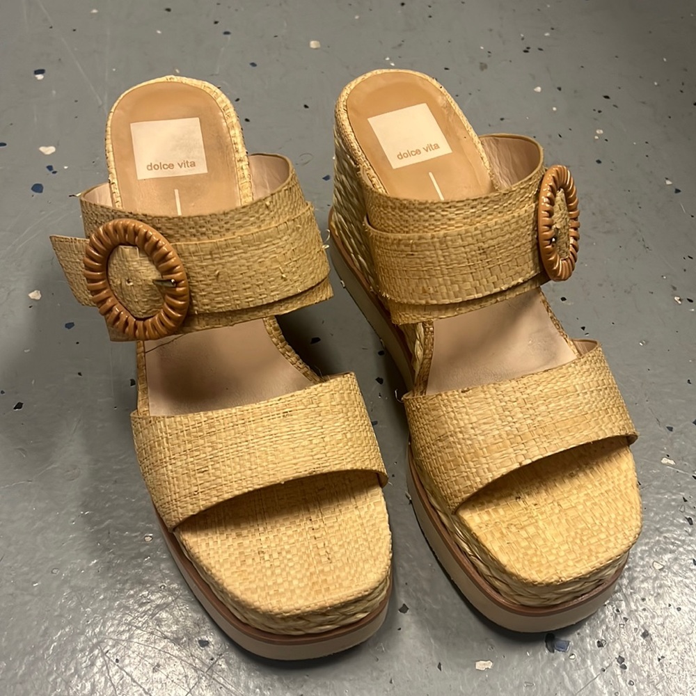 Dolce Vita raffia tan wedges